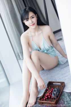 男生的肌肌放在女生的肌肌里